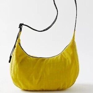 BAGGU NWT Sour Medium Nylon Crescent Bag